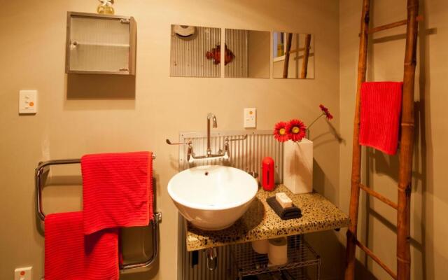 Number 10 Arrowtown Sleeps 12