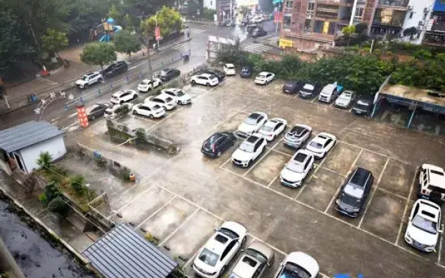 Lvzhou Hotel