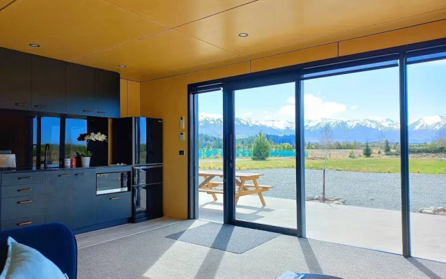 Twizel retreats - GH Cottage – Balcony – Twizel