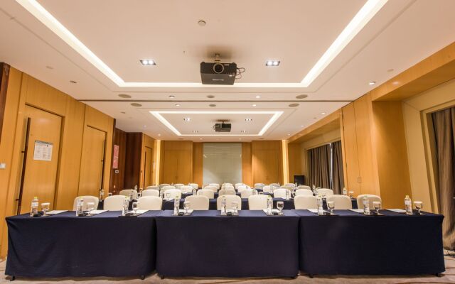 Sheraton Zhenjiang Hotel