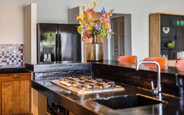 PM78 Boutique Apartments