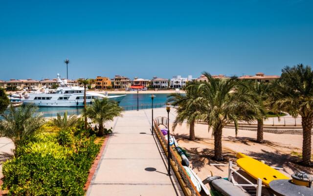 Tiara Aquamarine - 302- PJ