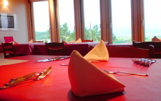 Pension Restaurant La Collina