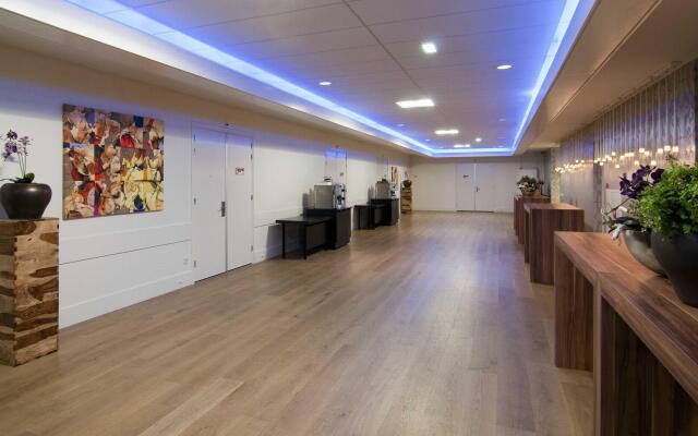 Holiday Inn Eindhoven Centre by IHG