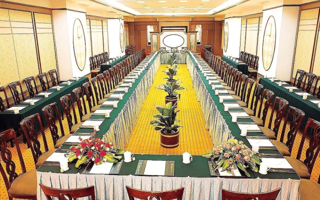 Dongguan Lung Chuen International Hotel