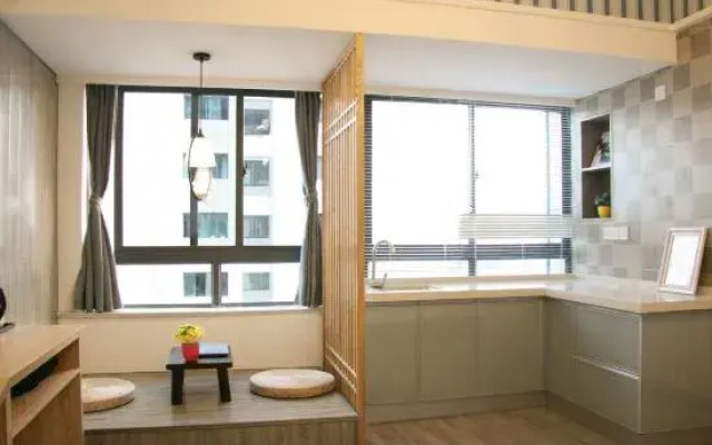 Yuejianglou Homestay (Zhangjiajie Dayong Ancient City Pedestrian Street Branch)