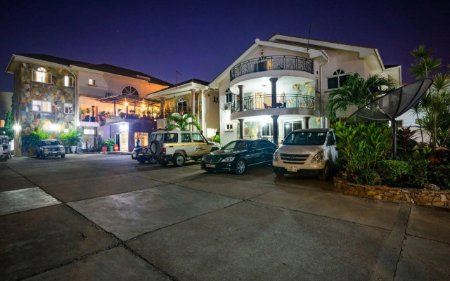 Midindi Hotel