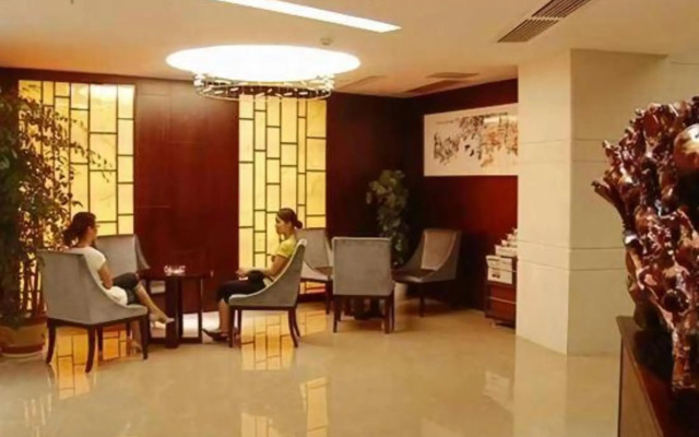 Eastern Kaiyue Business Hotel