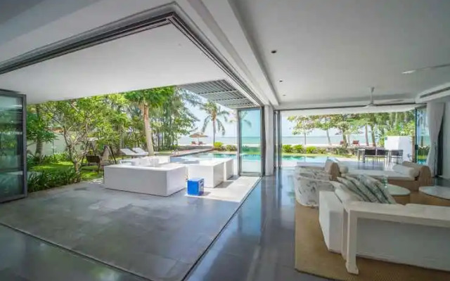 Sanctuary Ho Tram Resort