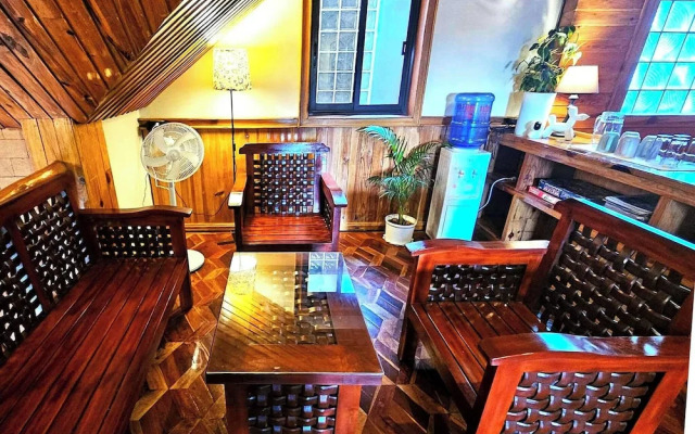 Room-attic Room 3B Transient Baguio Wifi