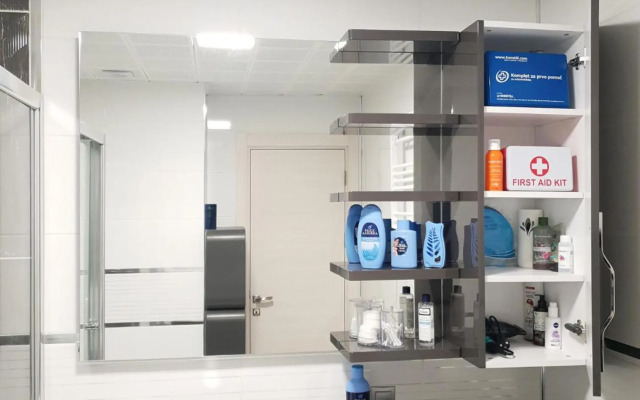 Azure Luxury Sky Apartment