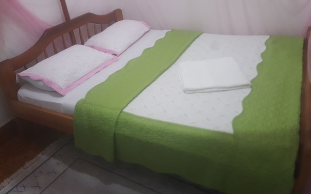 Golden Monkey Guest House