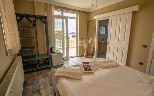 Cunda Ada Kızı Otel