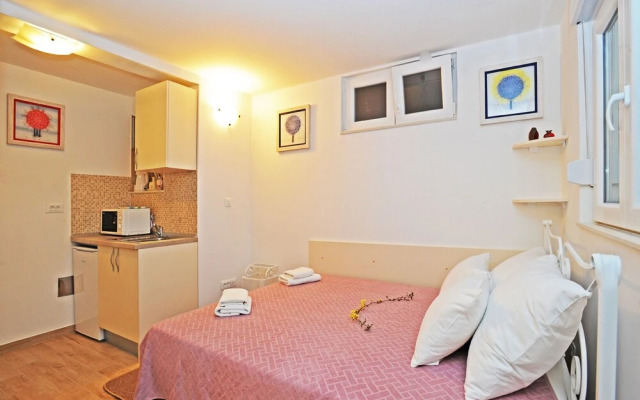 Nika Family Apartments