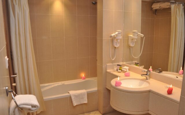 Al Reef International Hotel