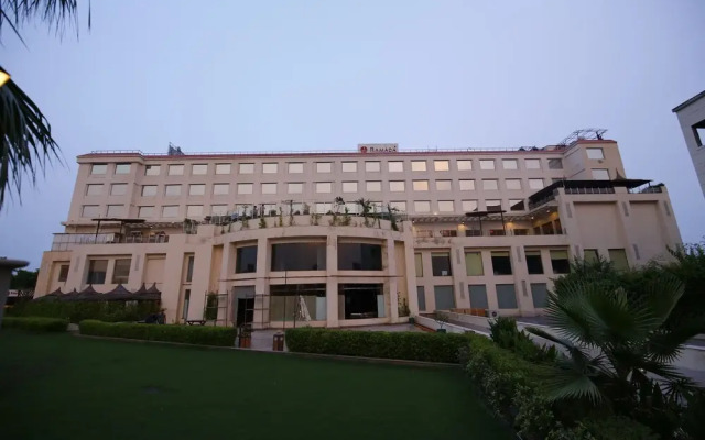 Ramada by Wyndham Neemrana