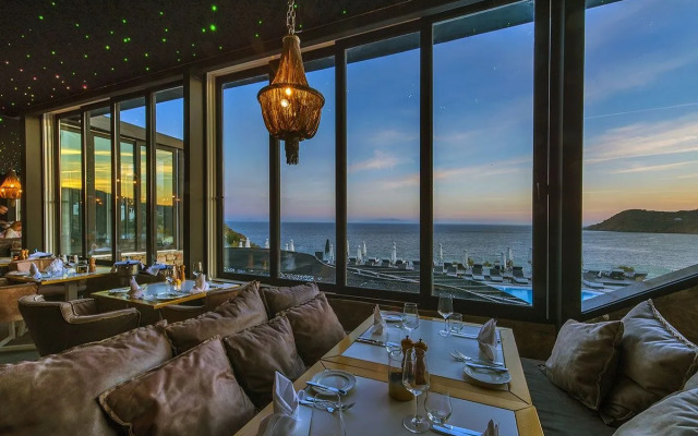 Myconian Imperial - Leading Hotels of the World