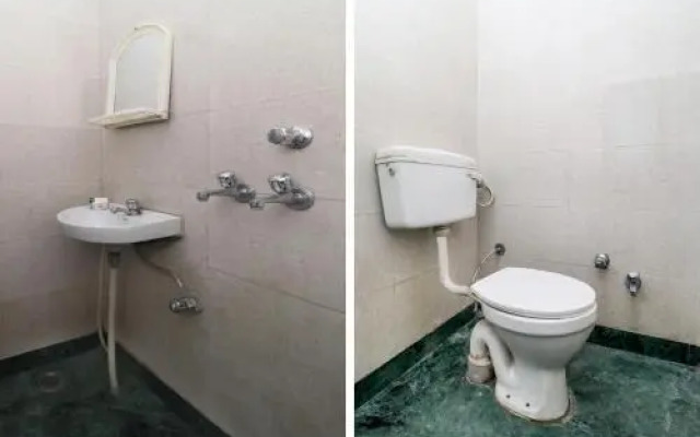 New Friends Hotel by OYO Rooms