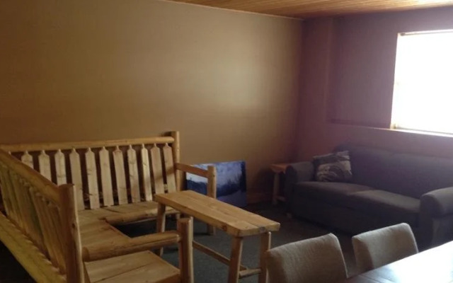 The Apex Mountain Lodge