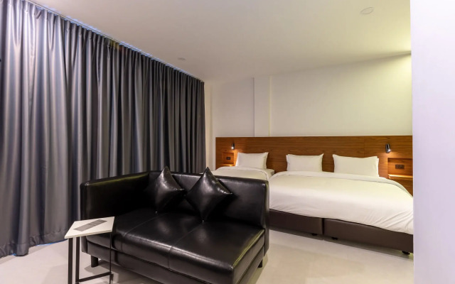 Reno Hotel Bangkok