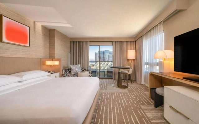 Hilton San Diego Gaslamp Quarter