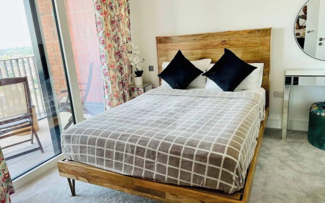 Healum Retreat - 3BR Apartment, Southall