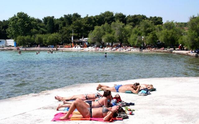 Apartments with WiFi Vodice - 18832