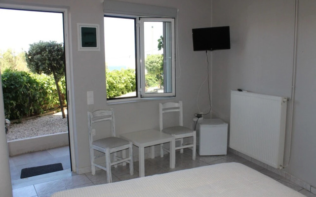 Yasmine Apartments