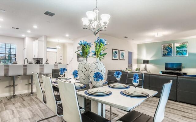 1495 Rolling Fairway Drive