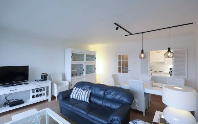 Apartment for 5 People With Garage