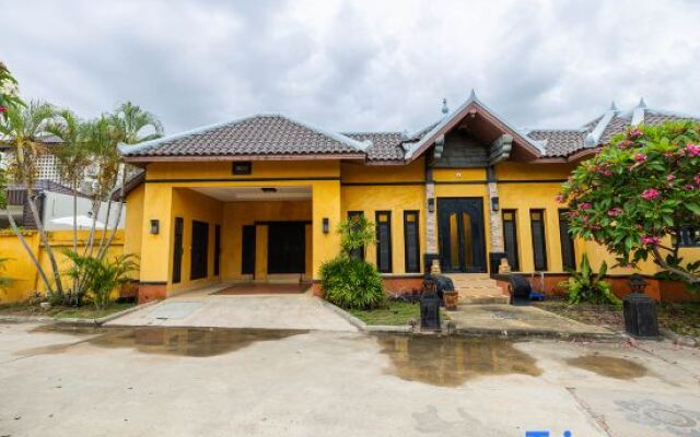 November T Pool Villa 2