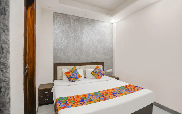 Fabhotel Signature Inn I