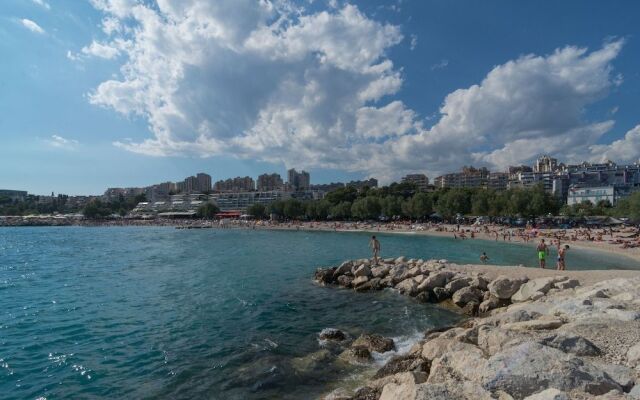 Luxury Rooms near Beach