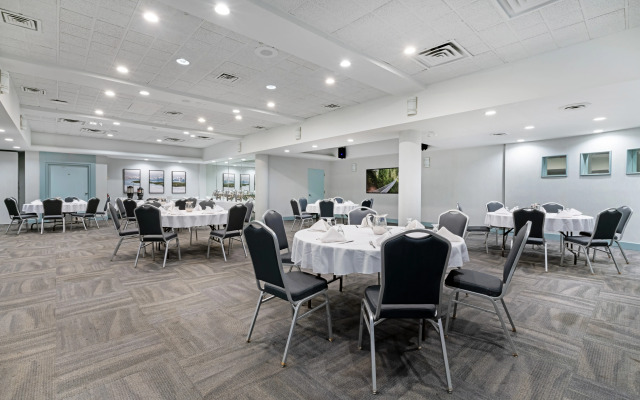 Best Western Plus Sands