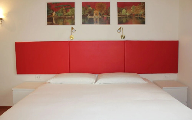 Superior Relais Temple View