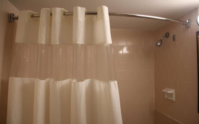 Bedford Plaza Hotel - Boston