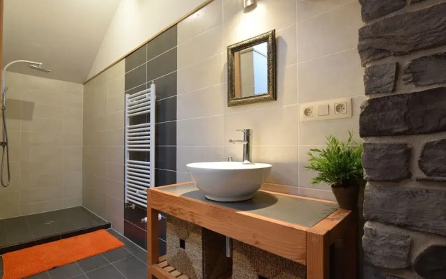 Lovely Holiday Home in Gros Chene With Bubble Bath