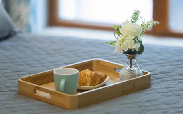 Zajezdnia Wrzeszcz Apartment by Renters