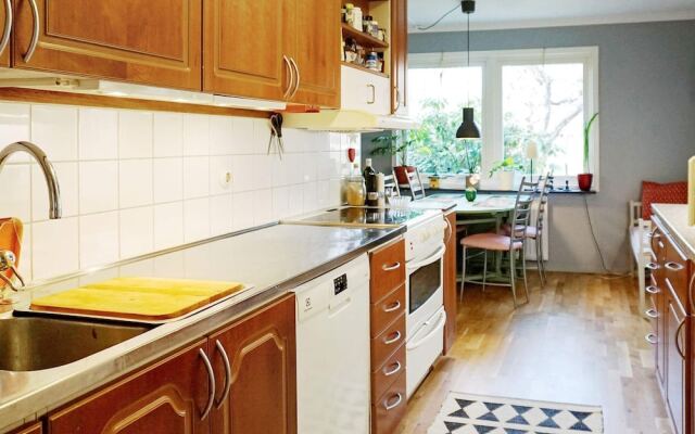 6 Person Holiday Home in Sköndal