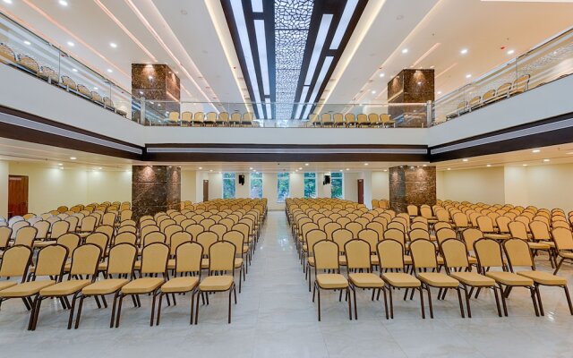 Hotel Lance International