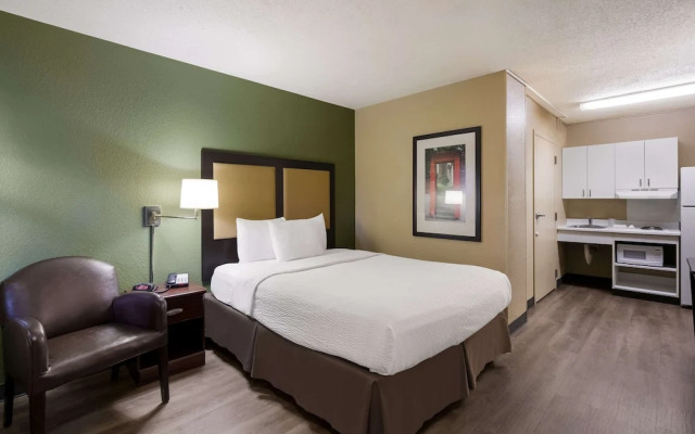 Mainstay Suites Knoxville - Cedar Bluff
