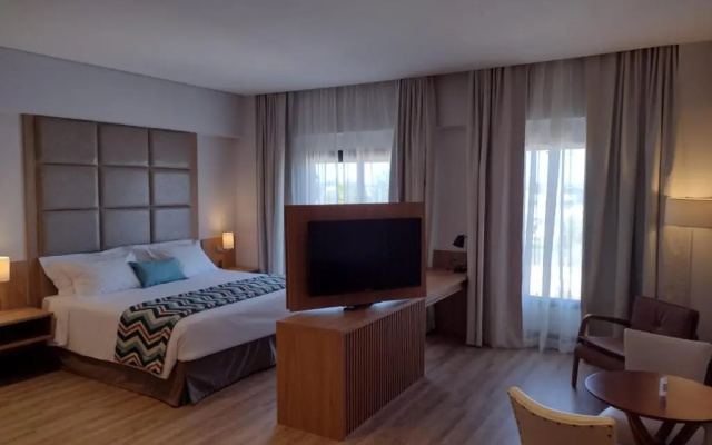 Japy Golf Resort Hotel