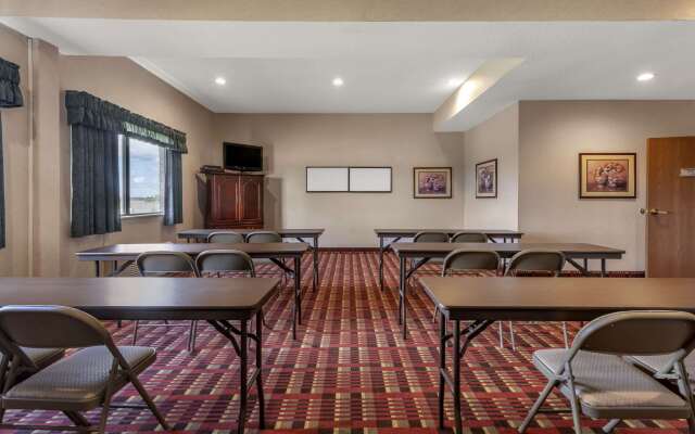 Comfort Inn & Suites Streetsboro - Kent