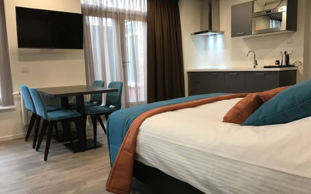 Rivers Hotel & Restaurant