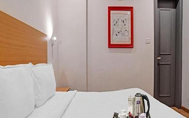 Fabhotel Destiny 78