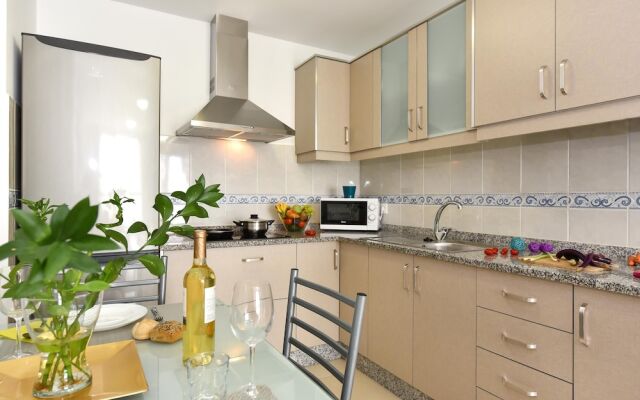 Modern and New Apartment in Arinaga Playa 2B