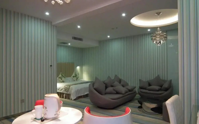 Victoria Hotel