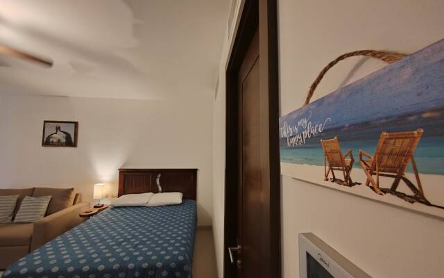 Stunning Ocean Front By Condo Boutique