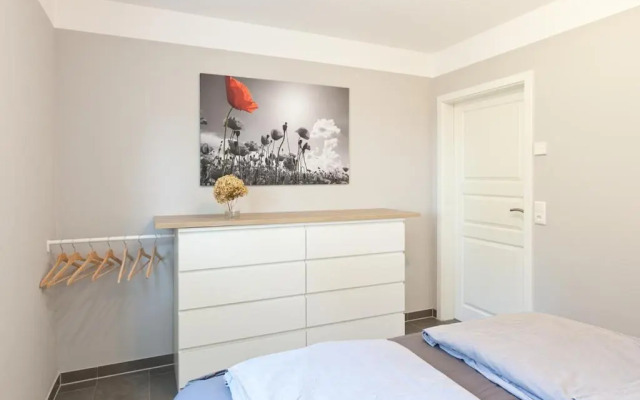 Apartment unter den Kiefern