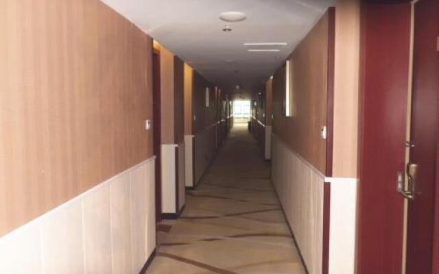 Ginza Business Hotel Yiwu